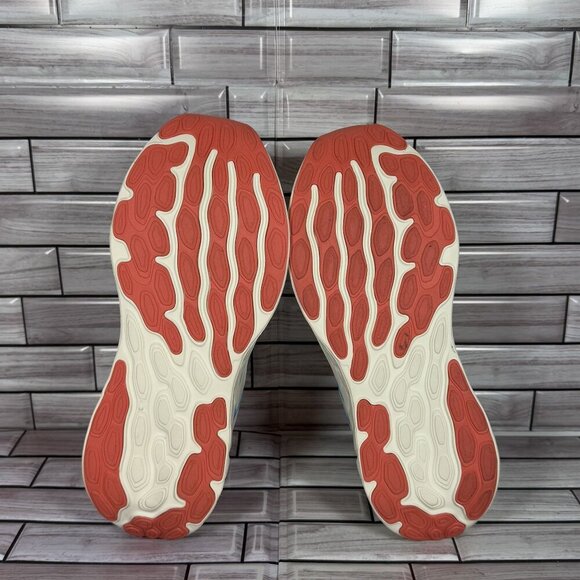 New Balance Women's Fresh Foam 608 v8 Ivory Running Sneakers Shoe Size 11-NEW - Picture 8 of 9